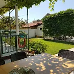Jet 3* Kaštela
