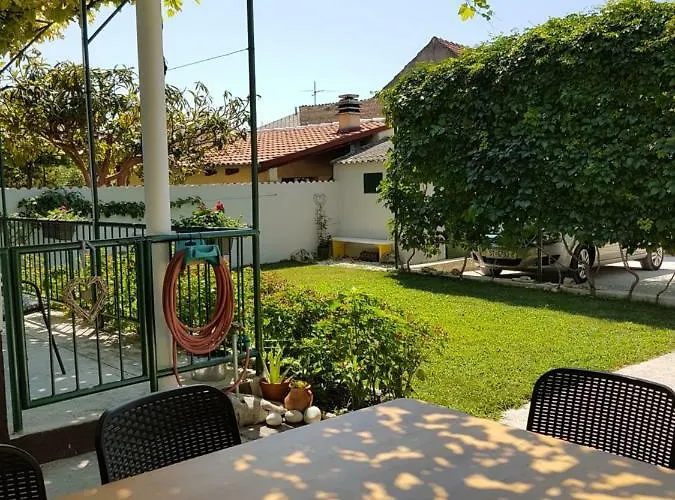 Jet 3* Kaštela