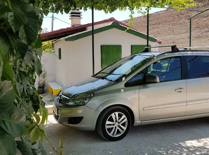 Jet 3* Kaštela